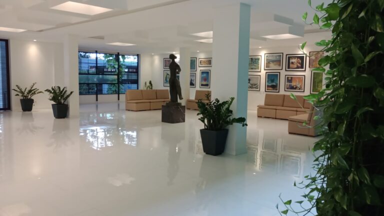 WhatsApp Image 2023-04-10 at 16.38